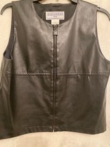 Jessica Howard - Faux Leather Vest - 8P - Zip Front - Excellent Condition - £12.55 GBP