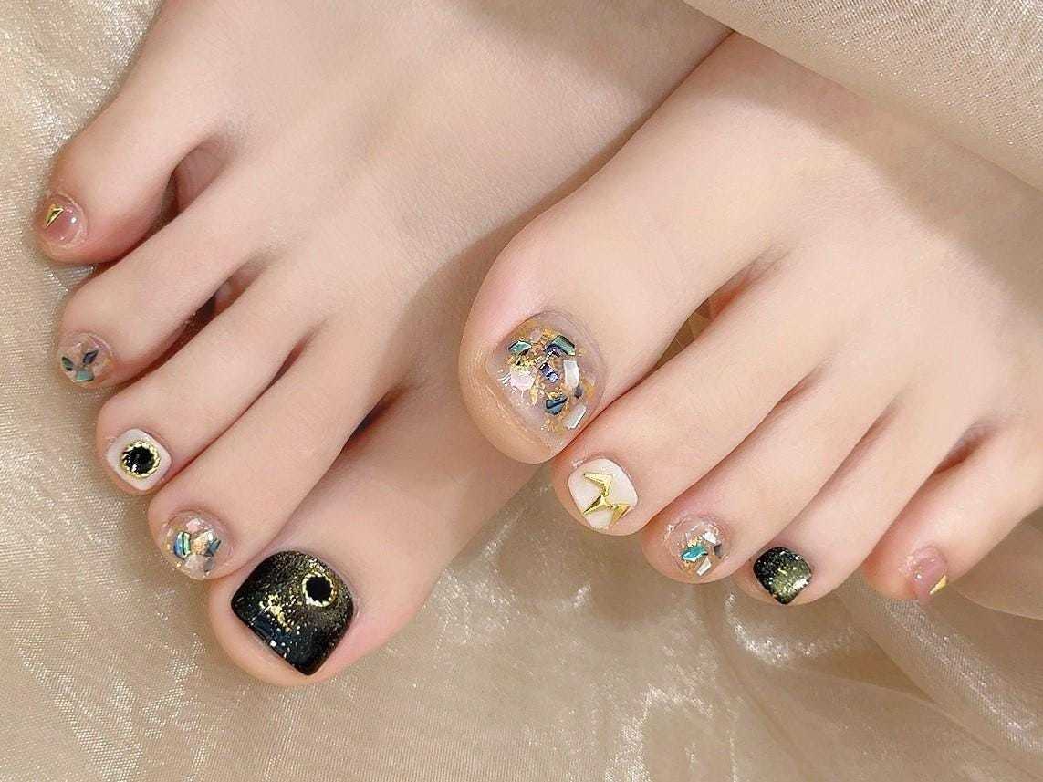 Celestial Sparkle Press-On Toe Nails–Black, Nude &amp; Gold Foil Set glue on... - $22.99
