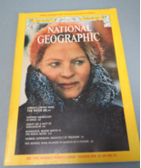National Geographic Magazine February 1976 Adrift on a Sea of Sargassum - £9.56 GBP
