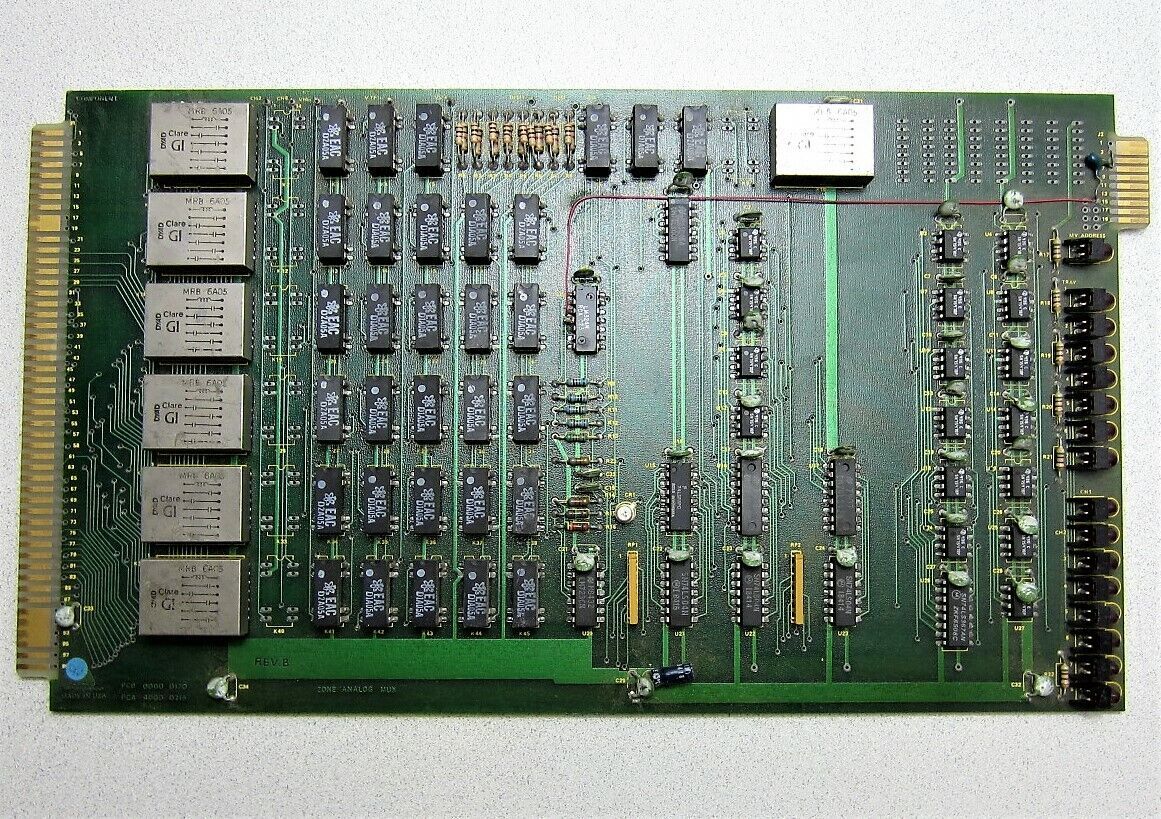 Advanced Microtechnology Circuit Board Multiplex 0000-0170 Rev. B - $37.52