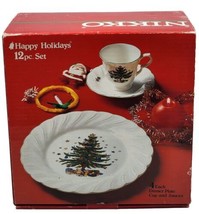 Nikko Happy Holidays 12 Piece Dinnerware Set Christmas Tree Some Crazing In Box - £63.72 GBP