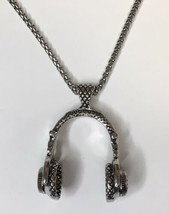 Mens Headphone Music Hip Hop DJ Rapper Necklace Charm Pendant Jewelry Chain - $10.00