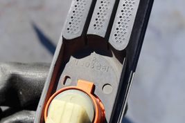 2002 - 2008 MINI COOPER PASSENGER SIDE FENDER MARKER TURN SIGNAL K6962 image 7