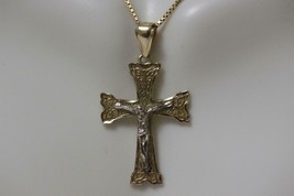 14K Two-tone Gold Filigree Cross Crucifix Religious Charm Pendant 1.5&quot; 2.5 Grm - £98.36 GBP