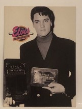 Elvis Presley The Elvis Collection Trading Card Elvis Holding Plaques #538 - £1.34 GBP
