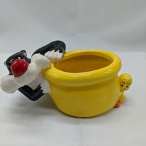Warner Brothers Sylvester And Tweety Bird Ceramic Planter Candy Bowl - £14.00 GBP