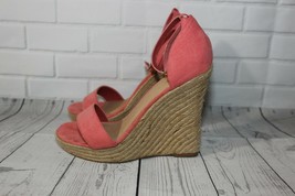 Victoria&#39;s Secret Colin Stuart wedge shoes 7.5B - £13.76 GBP