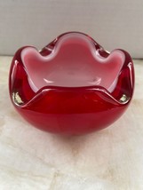 Murano Vintage MCM Pinched Red White Cased Glass Bowl Ashtray Candy Italy - £44.06 GBP