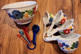 Pioneer Woman ~ DAZZLING DAHLIAS ~ 9 Piece ~ Melamine ~ Measuring Set - $22.44