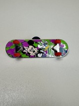 2009 Disney Trading Pin Minnie And Daisy Skateboard Disney Parks Souvenir - £6.86 GBP