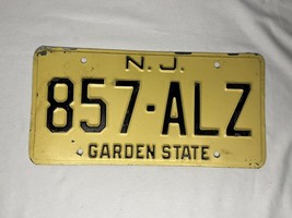 Vintage License Plate New Jersey Garden State 1970s - $13.16 CAD