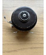 VINTAGE PFLUEGER MEDALIST 575 ED  AUTO FLY REEL, MADE IN USA - $30.95 CAD