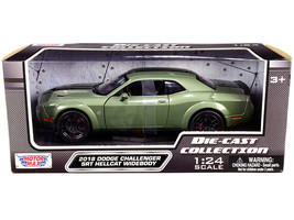 2018 Dodge Challenger SRT Hellcat Widebody Green Metallic with Black Stripes 1/2 - £32.64 GBP