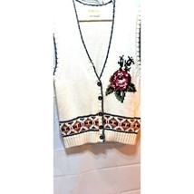 Attractive White Knit Vest with Beautiful Floral Touches by Jantzen  - $34.65