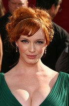 BEAUTIFUL CHRISTINA HENDRICKS 11X17 Glossy Photo - £12.78 GBP