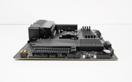 GIGABYTE B650 AORUS ELITE AX Motherboard image 3