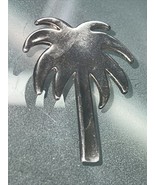 Best Silver Tone Palm Tree Pin Brooch Pendant Beach Ocean Tropical - $252.74 MXN