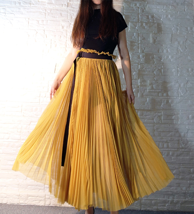 Women Yellow Long Tulle Skirt Side Slit High Waisted Pleated Tulle Skirt  Outfit- TUTU / WEDDING PARTY OUTFIT