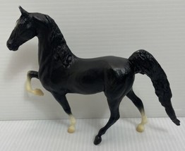 Breyer Black English Show Horse 5 Inches Three White Stockings  - £10.52 GBP