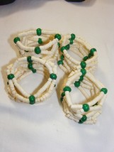 Vintage 4 Napkin Rings Green and Cream Colored Beads 1f - $276.49 MXN