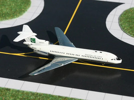 Pakistan Air Force Trident 1E AP-AUG GeminiJets GMPAF030 Scale 1:400 SALE - $25.95