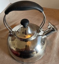 Chantal Whistling Tea Kettle Polished Stainless Steel 1.8 Quart Model SL... - £10.88 GBP