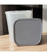 TUPPERWARE NEW  Modular Mates #1622 Container 23 Cups with a Gray Seal Lid - $631.91 MXN
