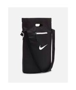 Nike Stash Tote - $629.02 MXN