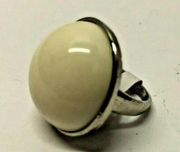 Large Stone White Opaque AGATE Size 9 US or 19 Euro Ring NEW - £6.33 GBP