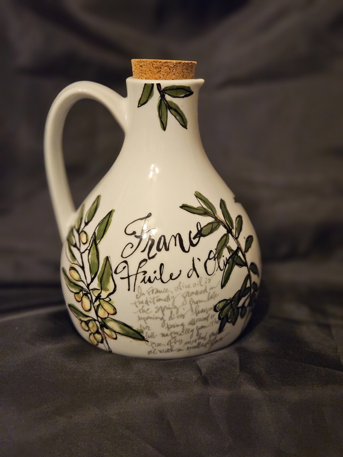 Rosanna 24 oz Porcelain Olive Oil Bottle with Cork Topper Item image 4