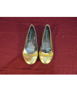 METALLIC GOLD FLAT SHOES WOMEN&#39;S sz UNKNOWN NM13089 - £12.83 GBP