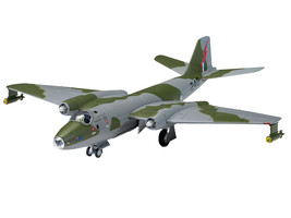 GAF Canberra Mk.20 Bomber Aircraft &quot;A84-240 USAF 35th Tactical Fighter Wing P... - £105.89 GBP