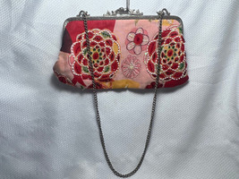 Vtg Christiana Beaded Floral Kiss Clasp Made In India Strapped Clutch Purse - £23.77 GBP
