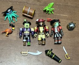 Roblox Pirate Showdown 3 Figure Lot with accessories Jazwares - $12.00