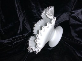Vintage Fenton Art Glass Silver Crest Milk Glass Footed Ruffled Bowl - £18.87 GBP
