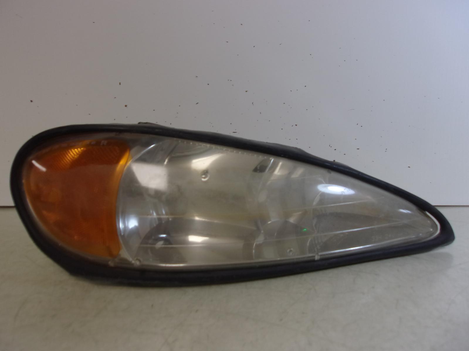 1999 2000 2001 2002 2003 2004 2005 Pontiac Grand Am Passenger RH Headlig... - $24.50