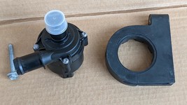 OEM GM Auxiliary Water Coolant Pump Chevy Malibu Buick Enclave Traverse - $49.49