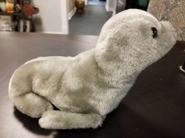 Vintage Dakin Grey / Gray Plush Seal used but in nice clean condition - £7.78 GBP