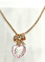 Betsey Johnson Clear Pink Heart With White Rose &amp; Bow Gold Tone Necklace NWT - £21.17 GBP