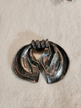 Vintage Silver Tone Flower (Pewter?) Brooch Pin.  Signed. Unusual and RA... - $20.45 CAD