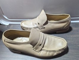 Hanover Loafers Mens Shoes Size 9M Leather Slip On Tan Cream VTG Defect - £31.65 GBP