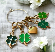 St. Patrick&#39;s Day Lucky Clover Charms-on-a-Ring 5 Pc, Enameled on Lobste... - £6.96 GBP