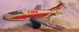 VINTAGE  Japan Tin Lithograph 5&quot; Friction Drive TWA Boeing 727 Jet Airplane - £32.25 GBP