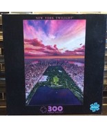 300 Piece Buffalo Jigsaw Puzzle New York Twilight Scene EUC - $143.55 MXN