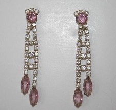 Vintage Silvertone Clear &amp; Lilac Crystal Dangle 3&quot; Clip Earrings  J250 - £26.86 GBP
