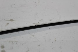 2007-2011 BMW E90 335i FRONT WINDSHIELD MOULDING K7238 image 5