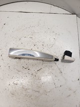 Door Handle Exterior Front Painted With Chrome Insert Fits 13-20 TRAX 13... - $1,003.49 MXN