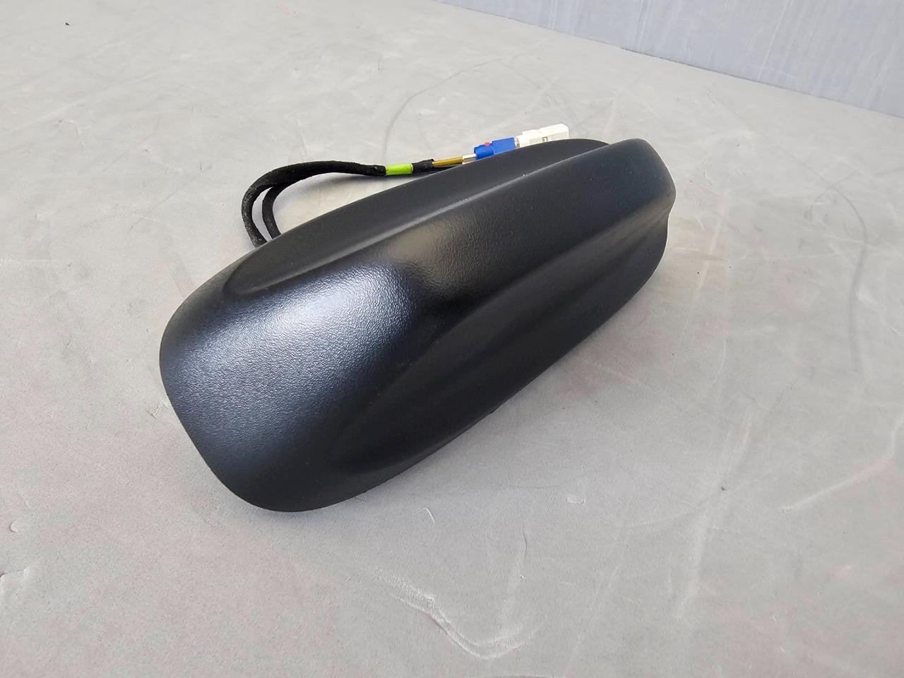 OEM 2014-2020 Grand Cherokee Durango Shark Fin Roof Mount Antenna 05091352 - $64.34