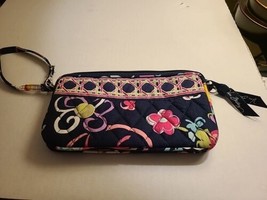 Vera Bradley wristlet  - £7.08 GBP