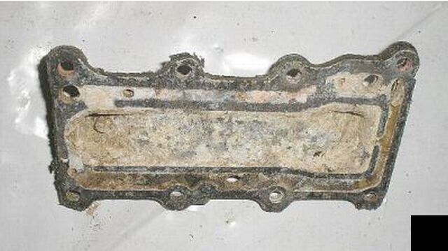 1976 9.9 HP Evinrude Outboard Engine Port Side Cover Plate - $9.88